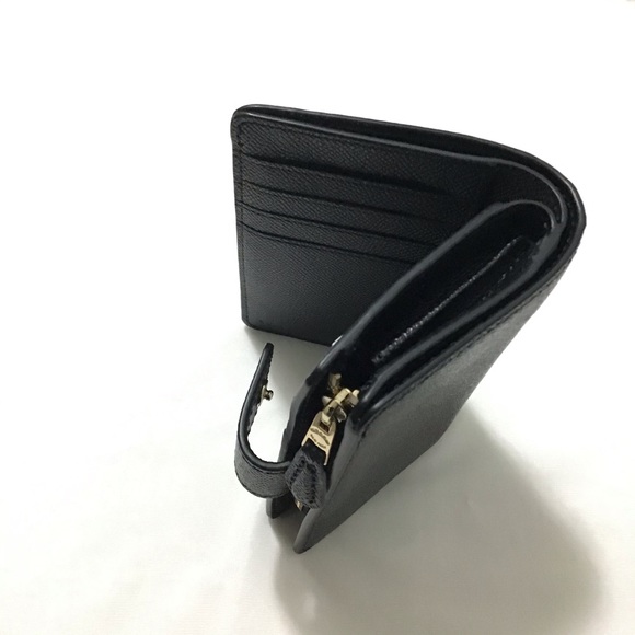 NEW COACH CrossgrainLeather Corner Zip Wallet - Picture 13 of 16